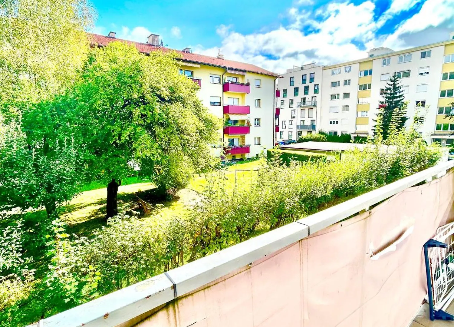 Anybody Innsbruck 0*,  Austria